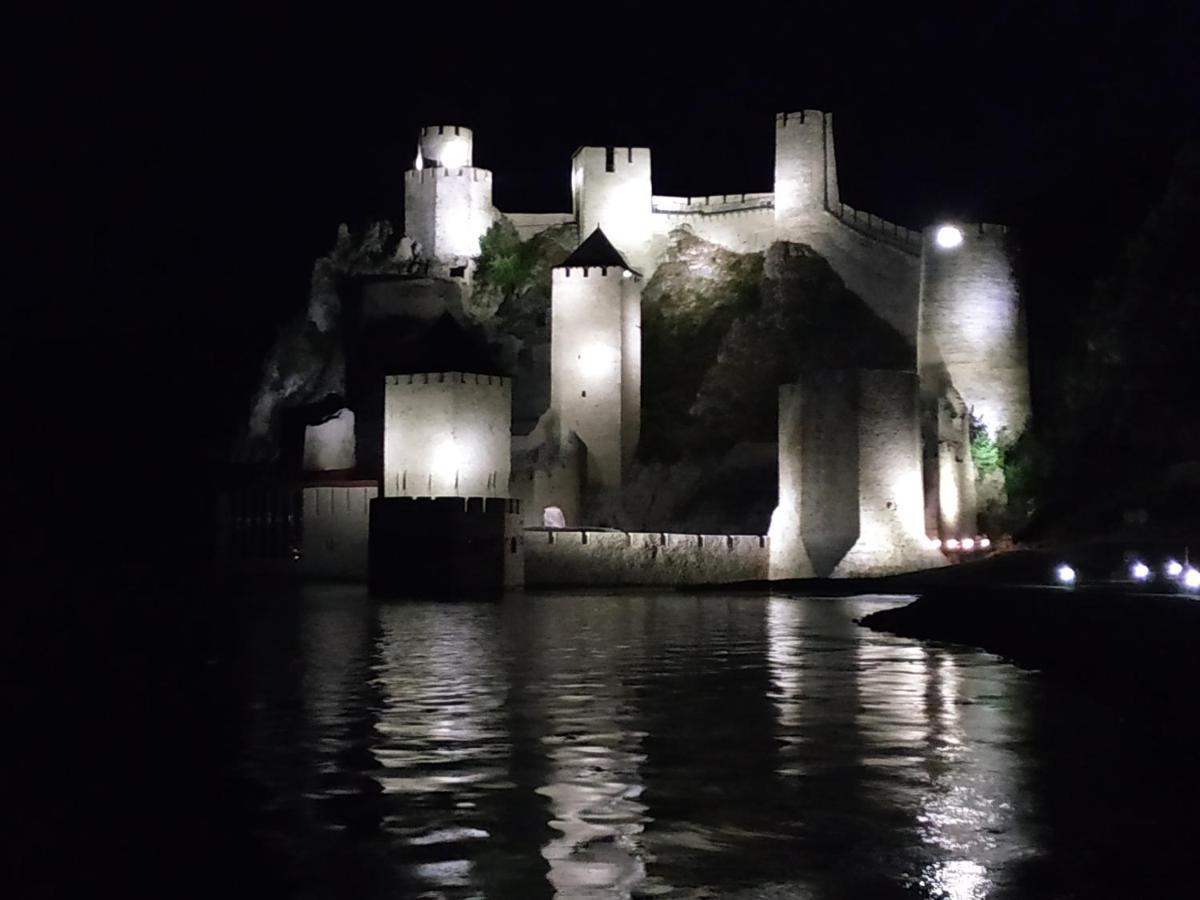 Stara Kovacnica Villa Golubac Buitenkant foto